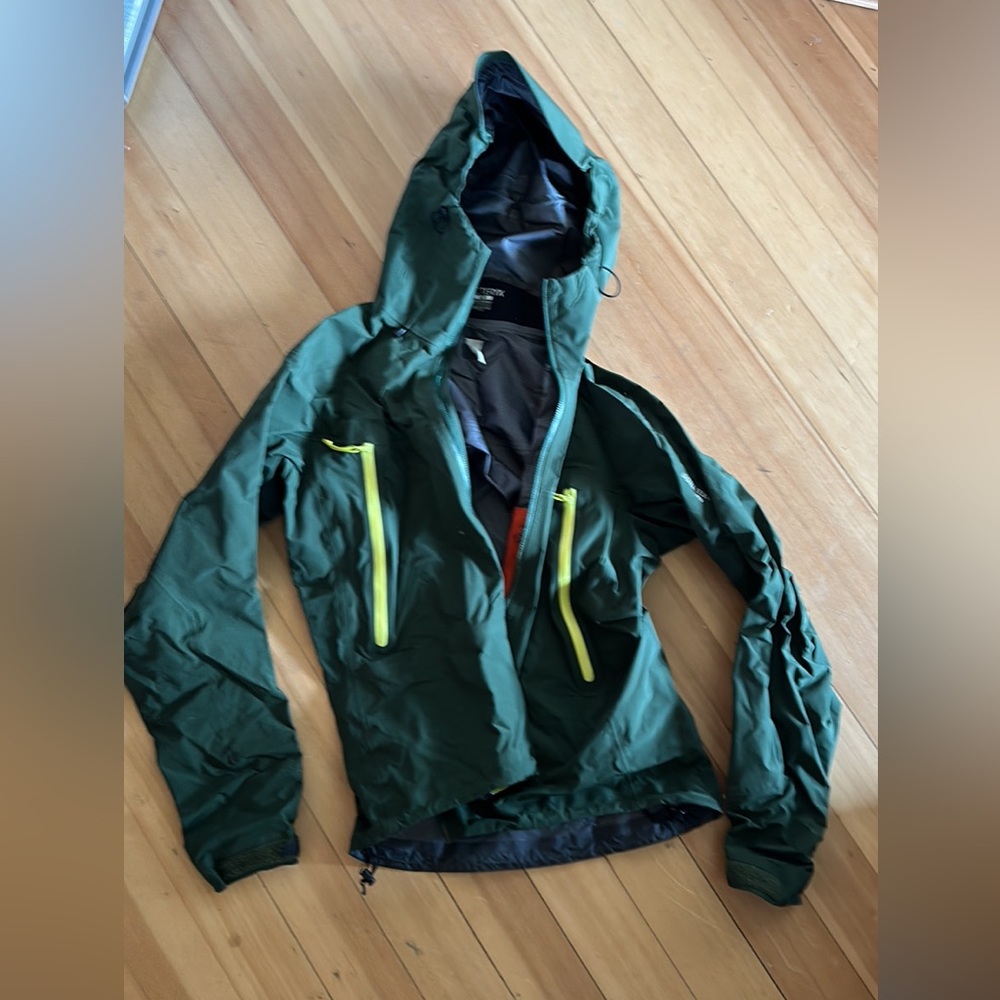 Arc’Teryx Jacket